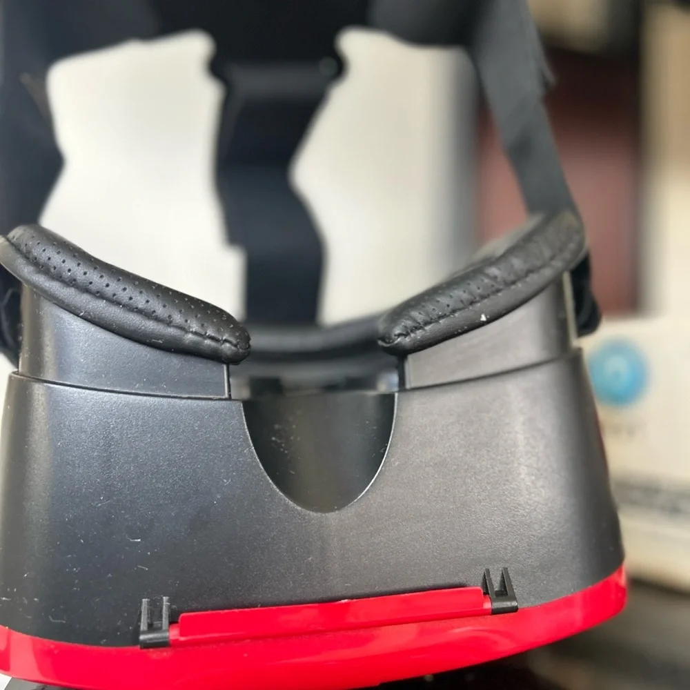 onn Red VR Headset with Adjustable Strap - Mobile VR Viewer